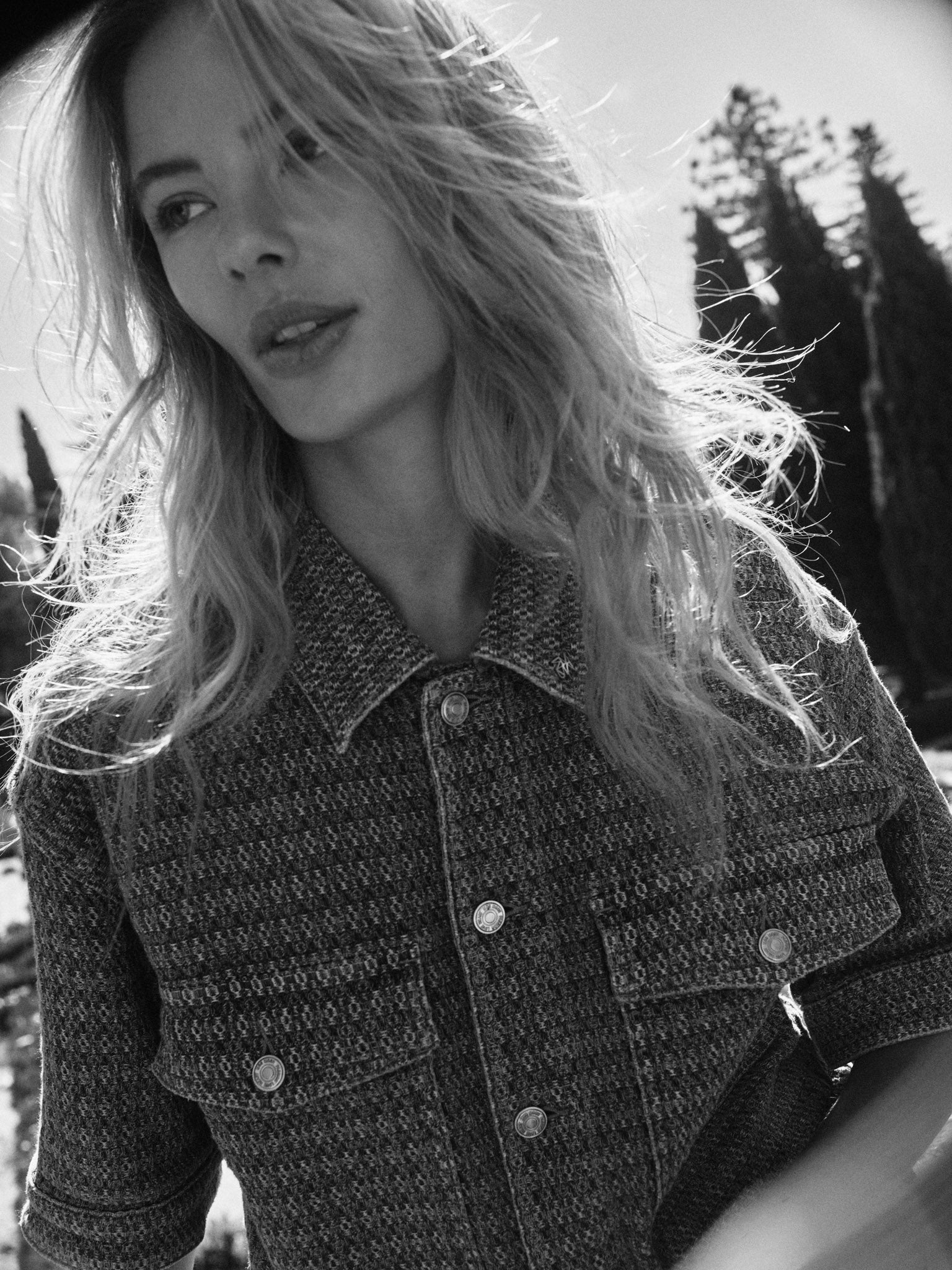 Modelshot / Blue / Detail